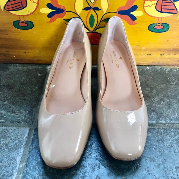 Kate Spade Nude Patten Leather Chunky Heels Sz 6M - Picture 2 of 7